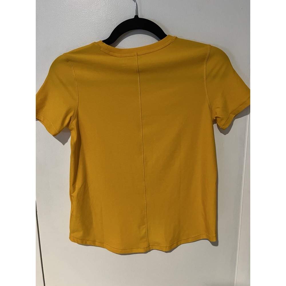 NWT DSG Girls Medium Movement Tee University Gold‎ Heather Short Sleeve Shirt - Picture 5 of 5